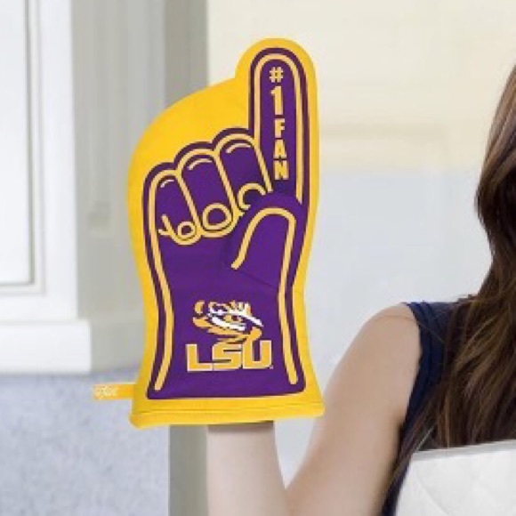 NWT LSU #1 Fan Quilted Oven Mitt Oversized Heat Resistant Grillmaster - Picture 10 of 11